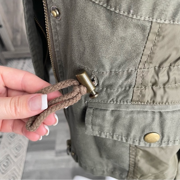 Fitted Surplus Jacket - Picture 6 of 10